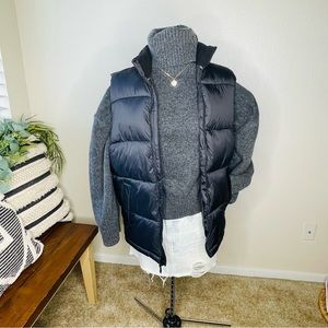 Women’s Puffer Vest l Sleeveless l High Neck Size S